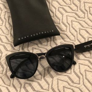 Quay Australia sun glasses. Never been used